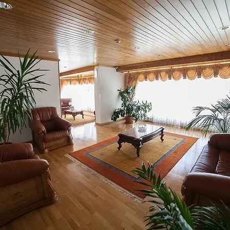 Estalagem Turismo Hotel 4*