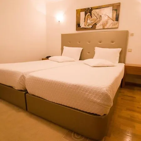 Estalagem Turismo Hotel 4*